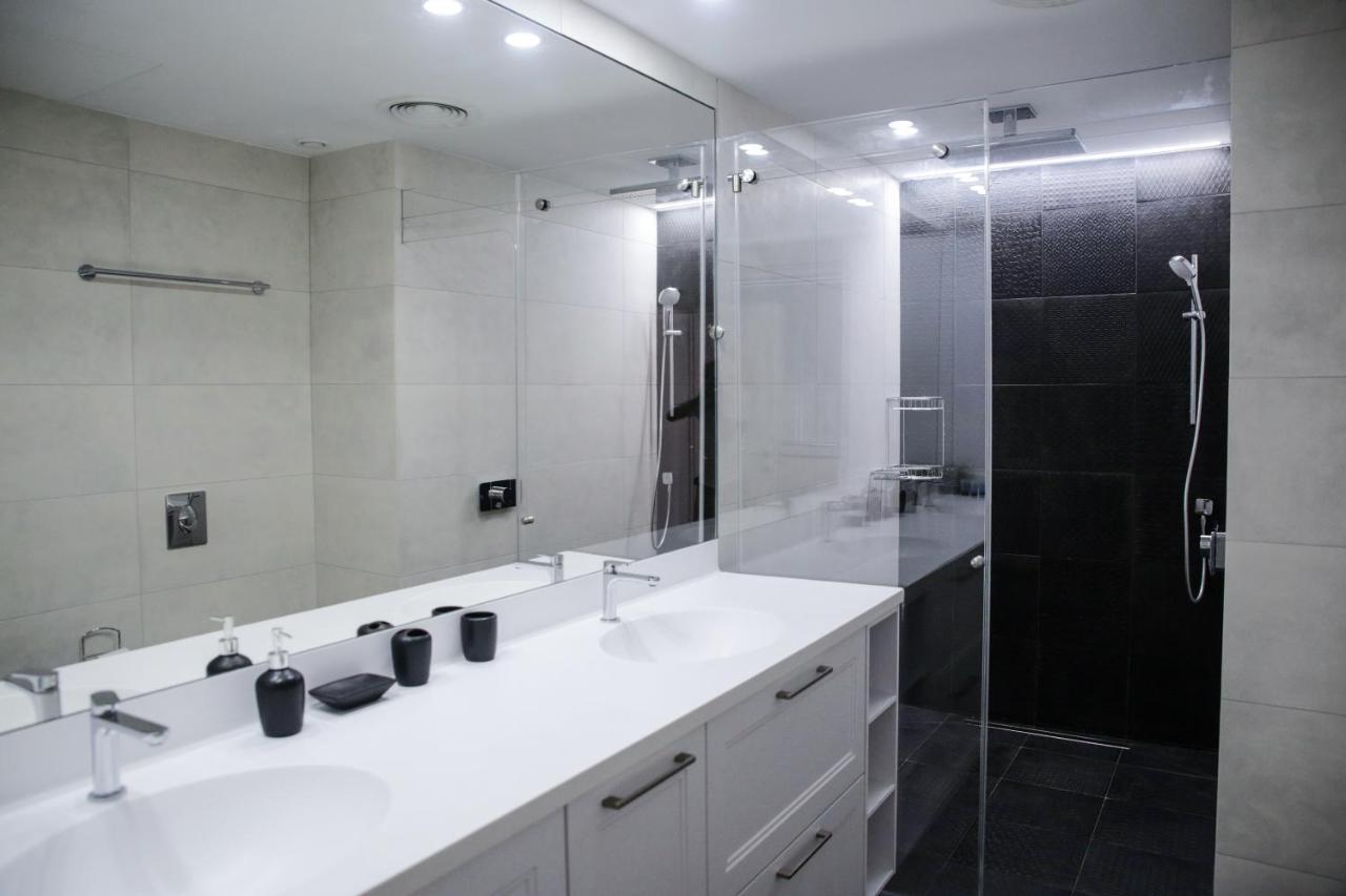 Yalarent Midtown Towers Tlv Apartamento Tel Aviv Exterior foto