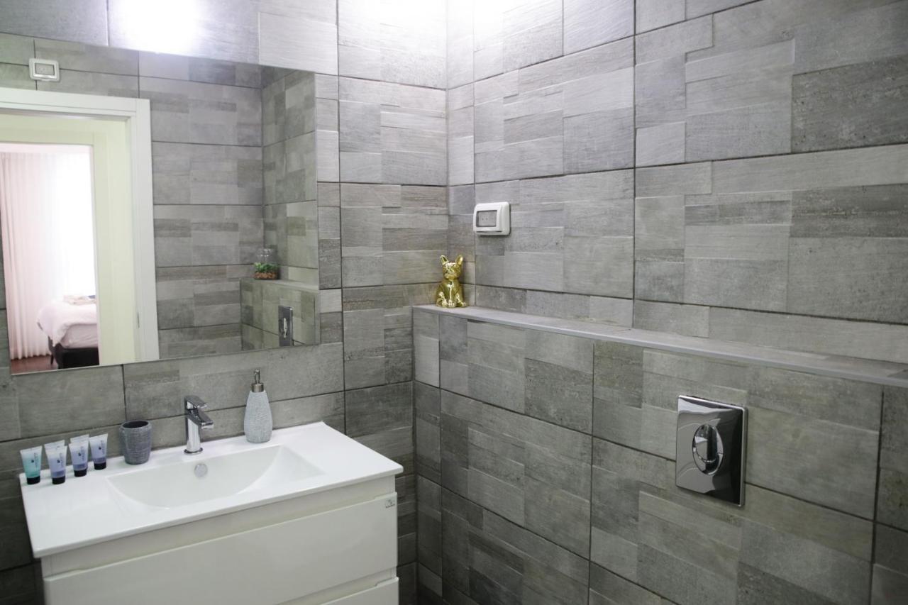 Yalarent Midtown Towers Tlv Apartamento Tel Aviv Exterior foto
